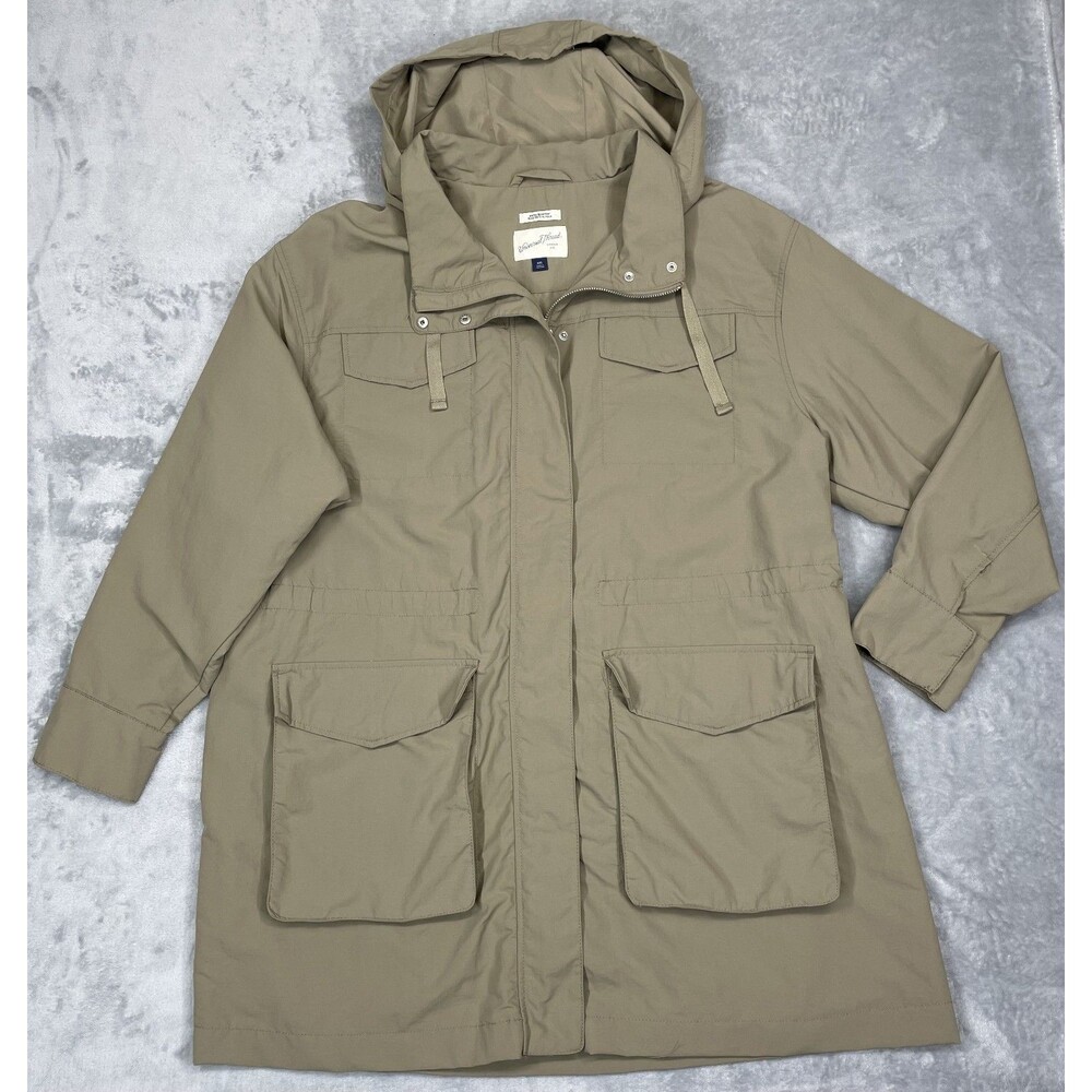 Universal Thread Woman's XXL Water Resistant Beige Hooded